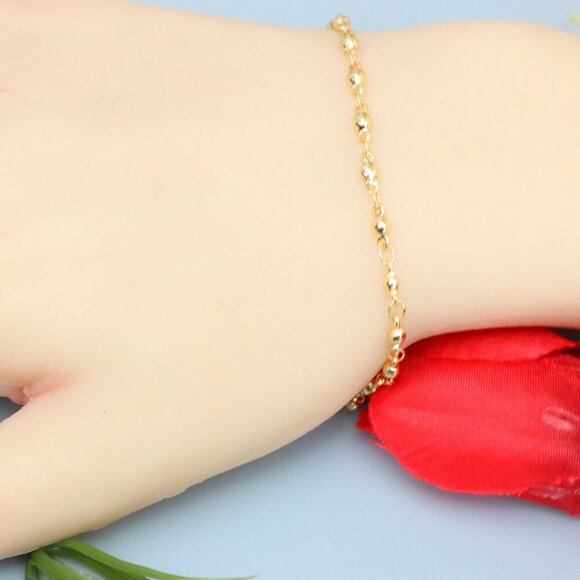"Elegant & Trendy Bracelet, A Perfect Gift for Women, Thoughtful, EVCH1728 - Picture 1 of 10